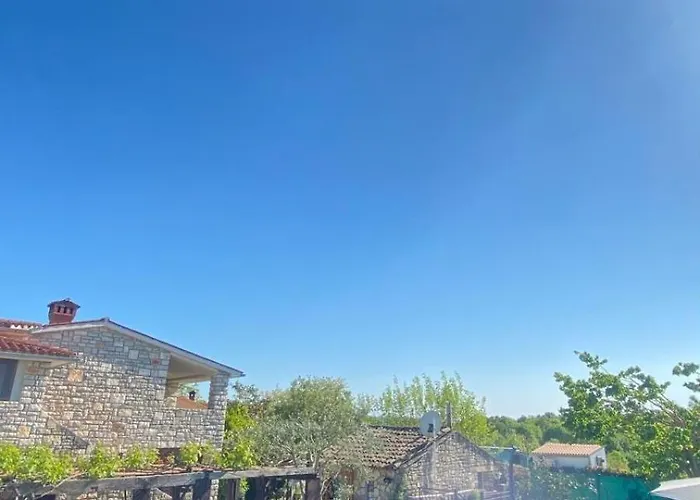 Family Friendly House With A Swimming Pool Krmed, Istria - Sredisnja Istra - 23175 Vakantiehuis Bale
